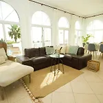 Casa Alba - By Az Villa