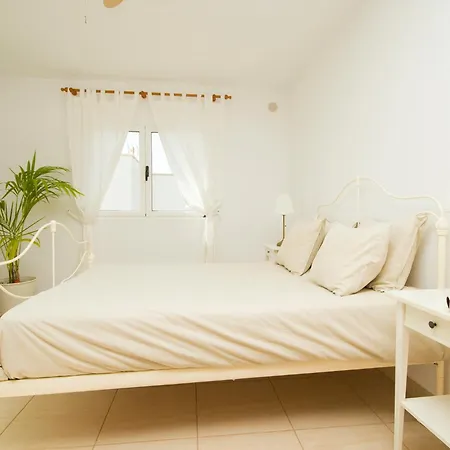 Casa Alba - By Az